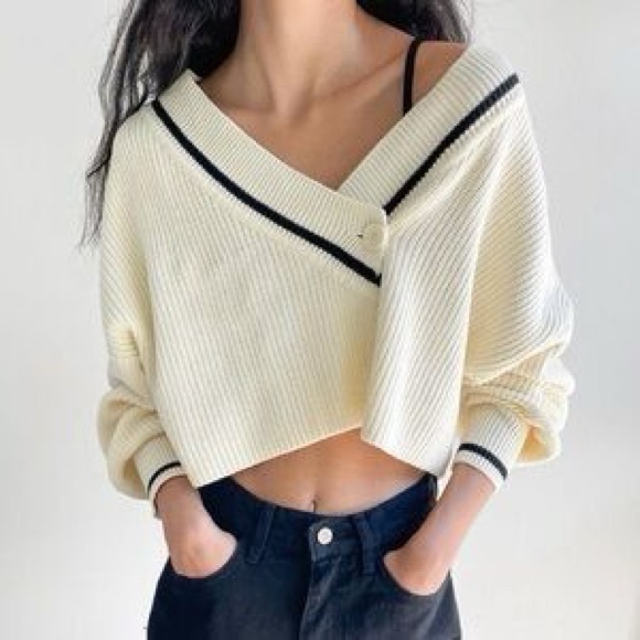 Oak + Fort Cropped Academy style Sweater - Picture 2 of 8